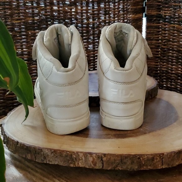 FILA All White Quilted Kicks - Picture 2 of 7